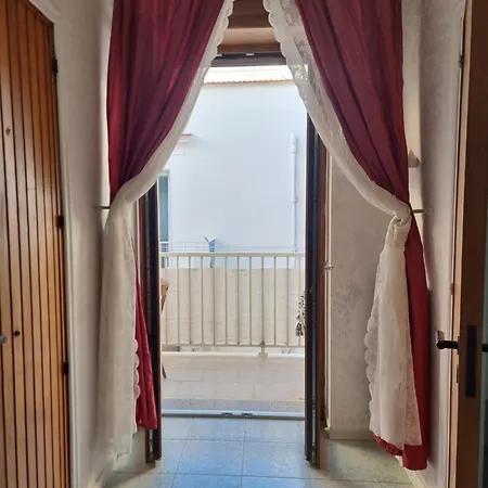 Apartment Salvatore Luxury Homes - Centro Vacanze Pochi Passi Dal Mare