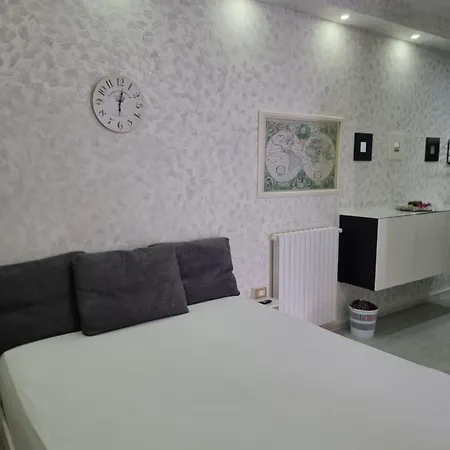 Apartment Salvatore Luxury Homes - Centro Vacanze Pochi Passi Dal Mare *